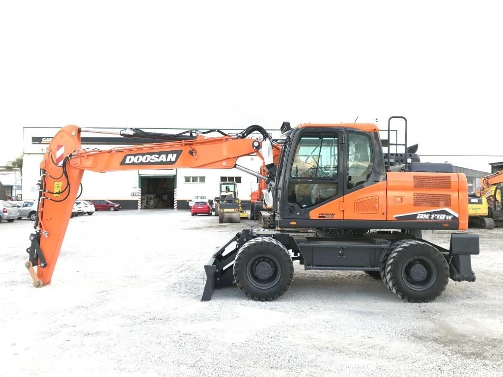 Develon DX 170 W-7 Kolesové rýpadlá
