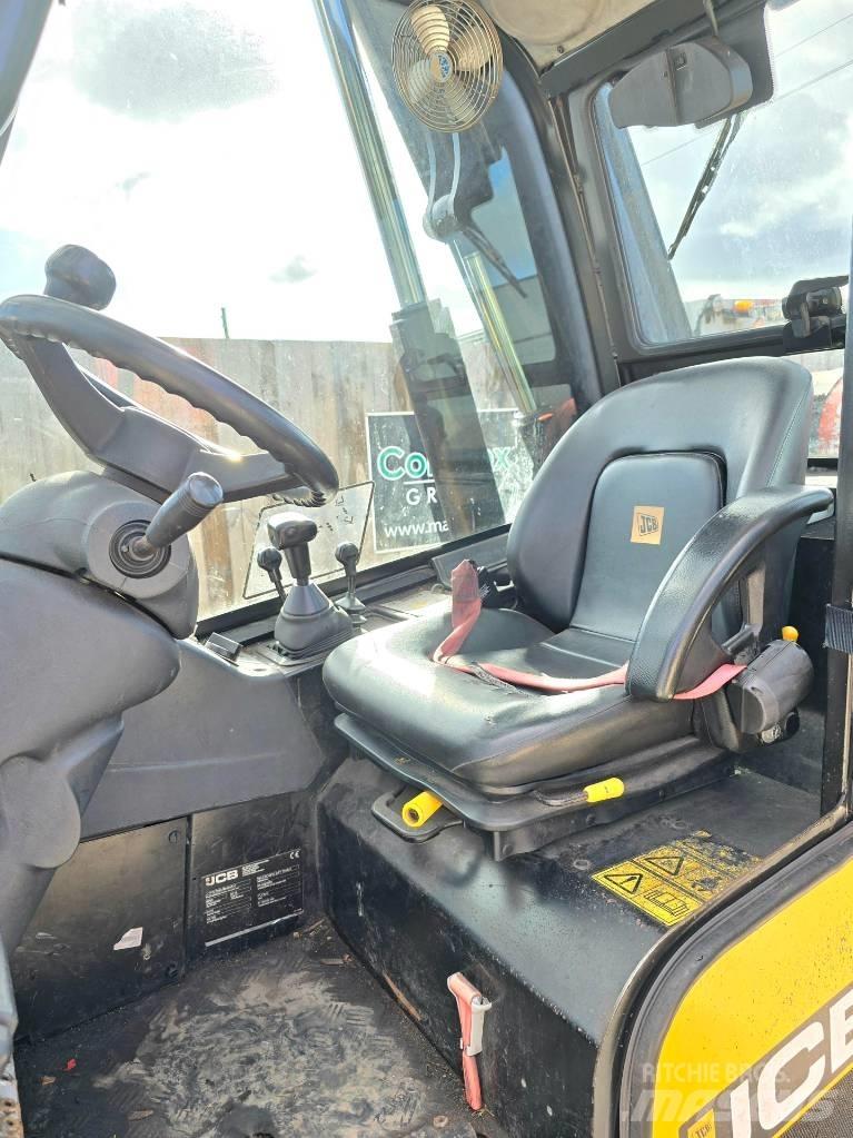 JCB TLT 30 G LPG vozíky