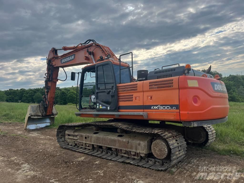 Doosan DX 300 LC Pásové rýpadlá