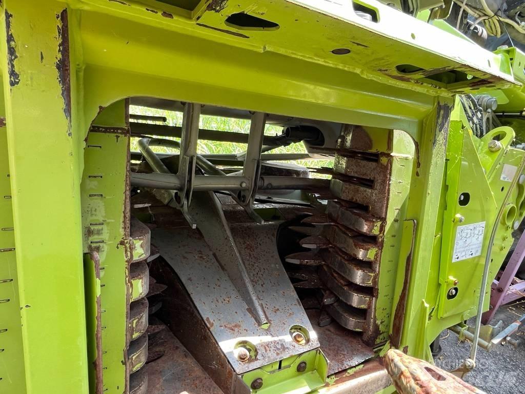 CLAAS Orbis 750 Príslušenstvo strojov na seno a krmivo