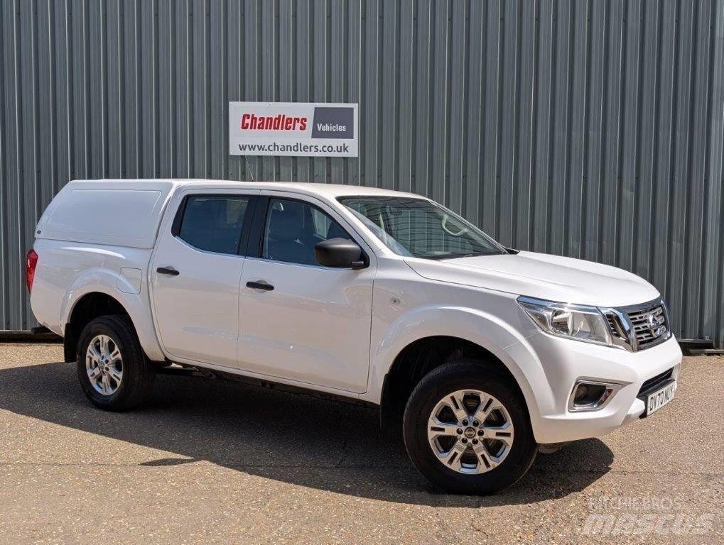 Nissan Navara Nakladacia/sklápacia bočnica