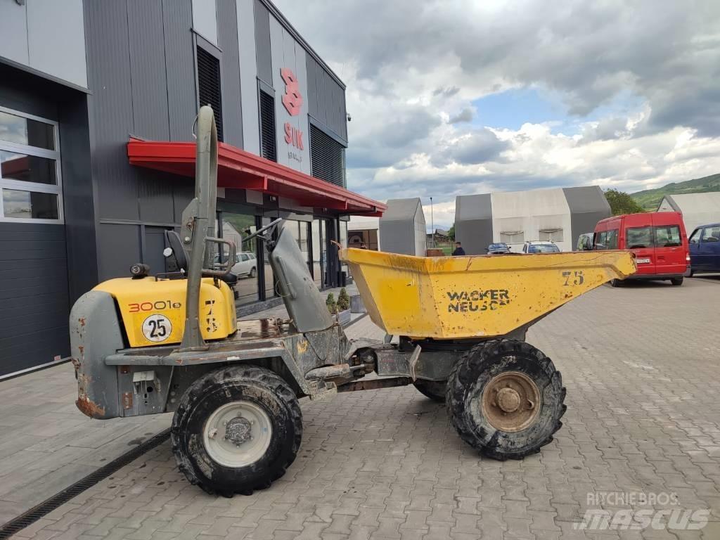 Wacker Neuson 3001 s Stavebné sklápače