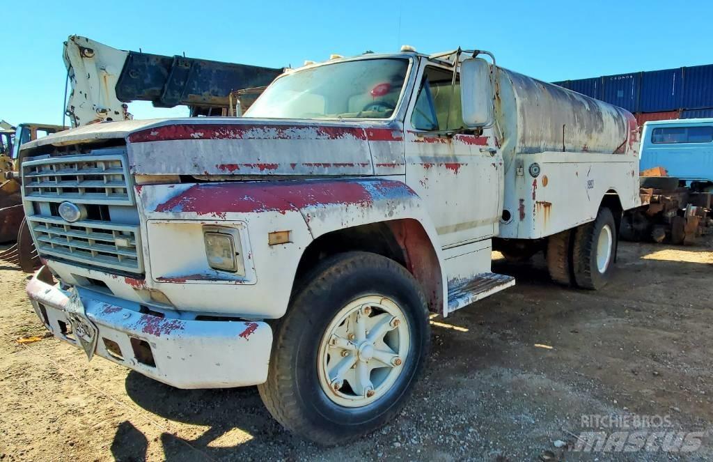 Ford F 600 Cisternové nákladné vozidlá
