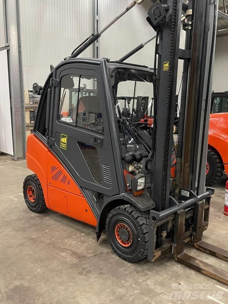 Linde H25D-02 Dieselové vozíky