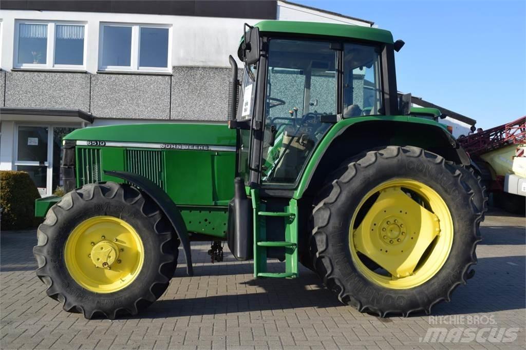 John Deere 6510 Traktory