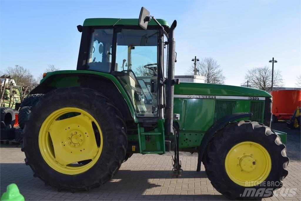 John Deere 6510 Traktory