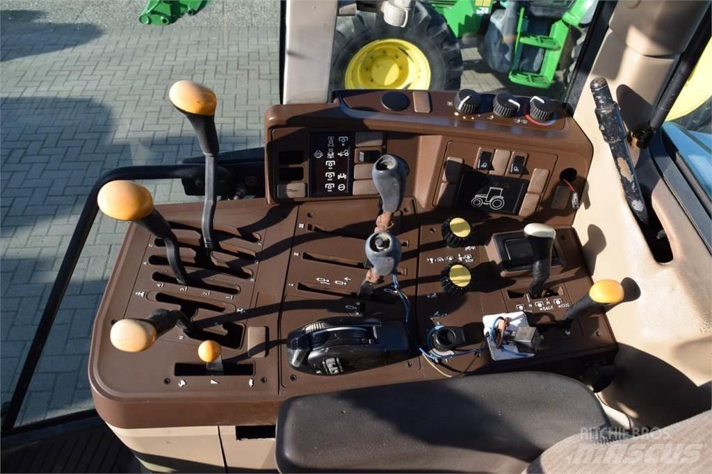 John Deere 6510 Traktory