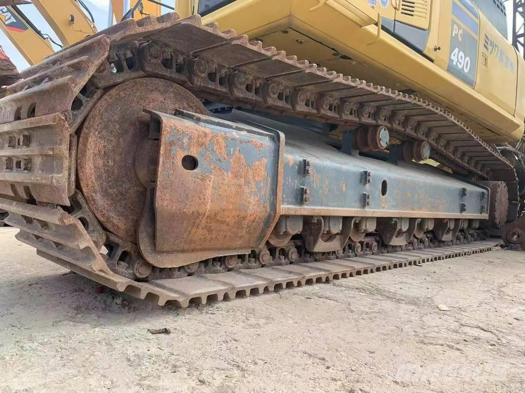 Komatsu PC490-10 Pásové rýpadlá