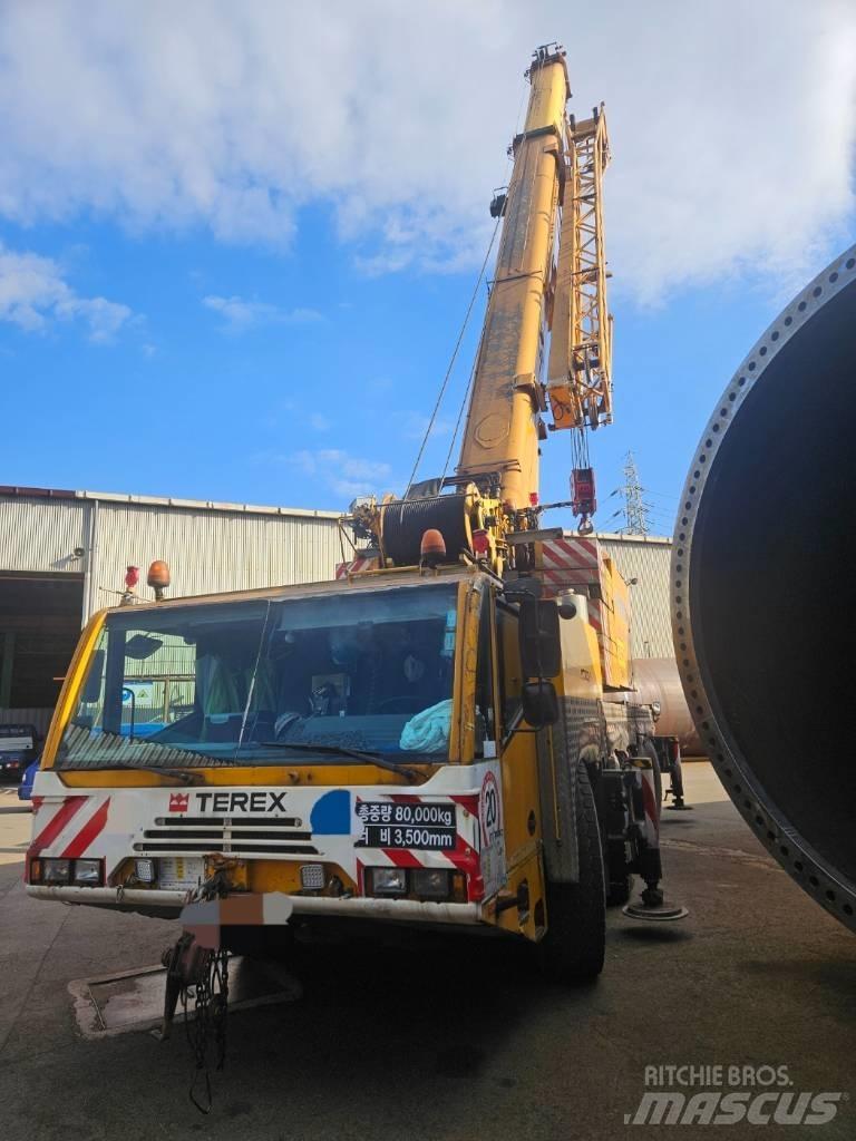 Demag AC 100 Univerzálne terénne žeriavy