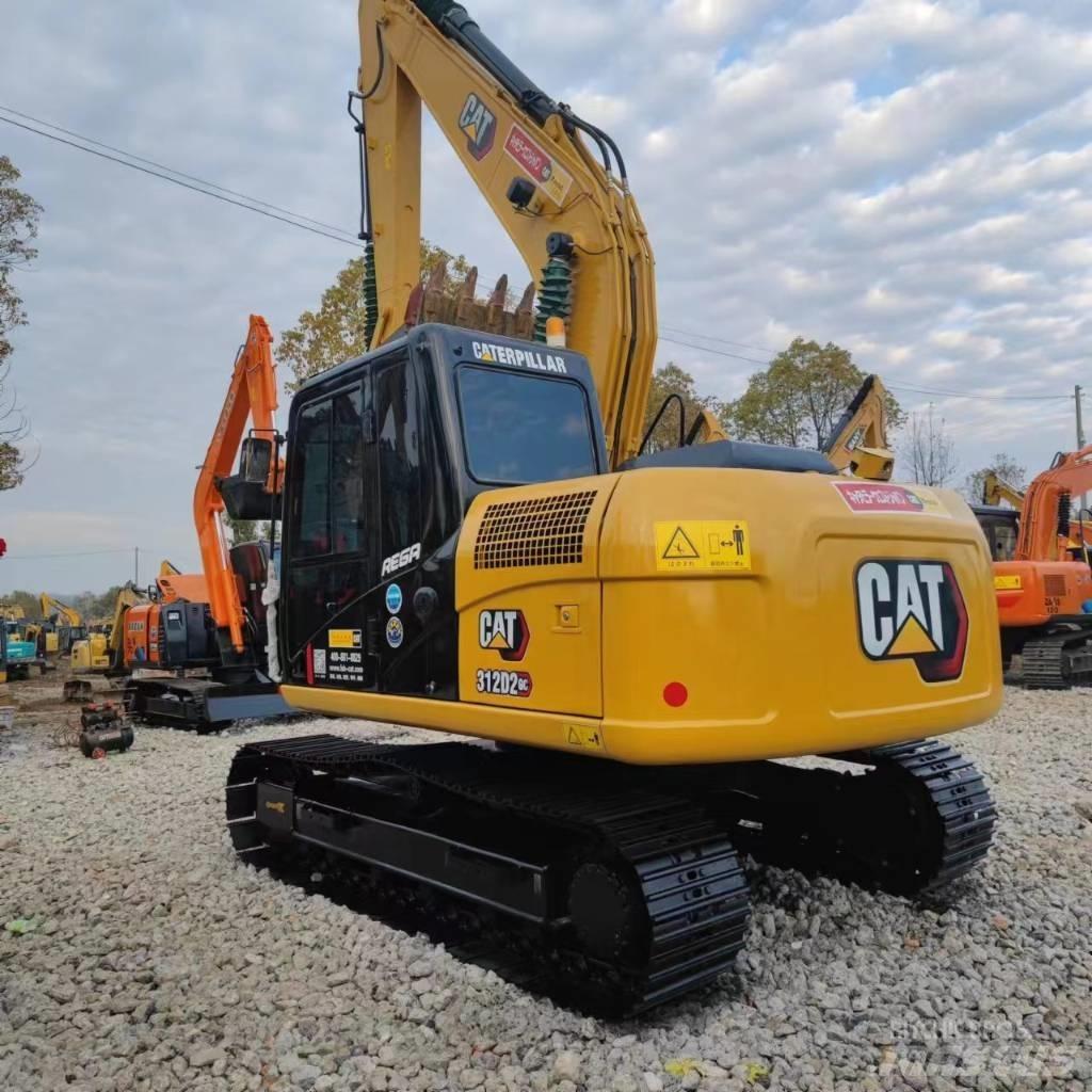CAT 312 D2 Pásové rýpadlá