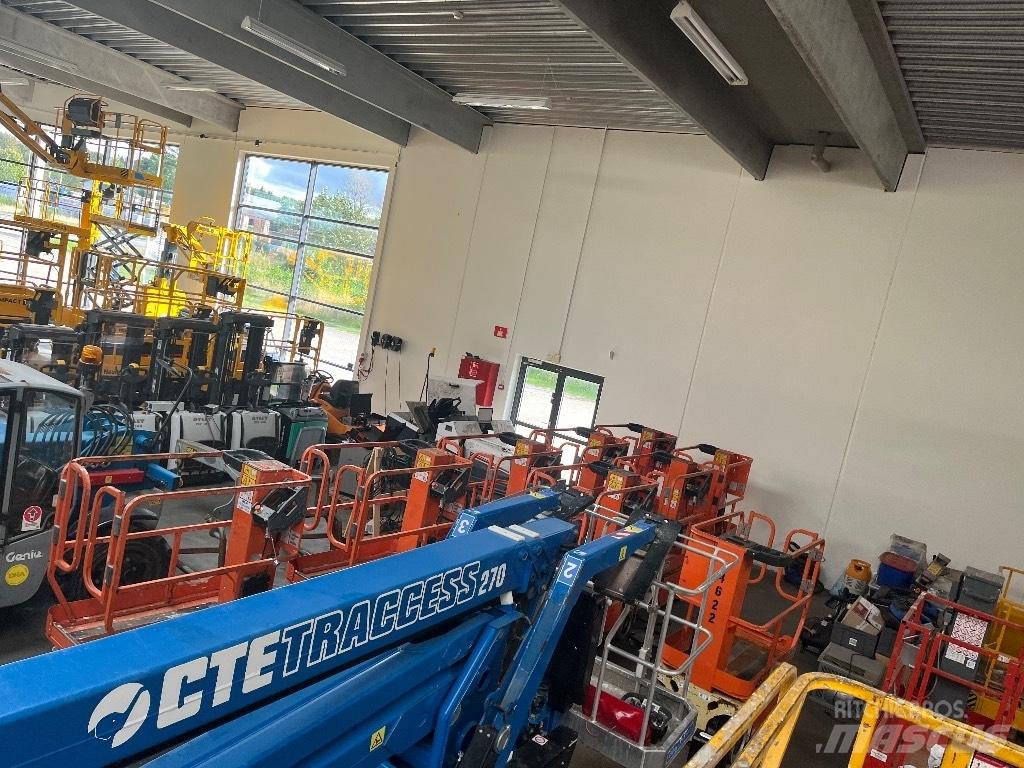 JLG 1230 ES Nožnicové zdvíhacie plošiny