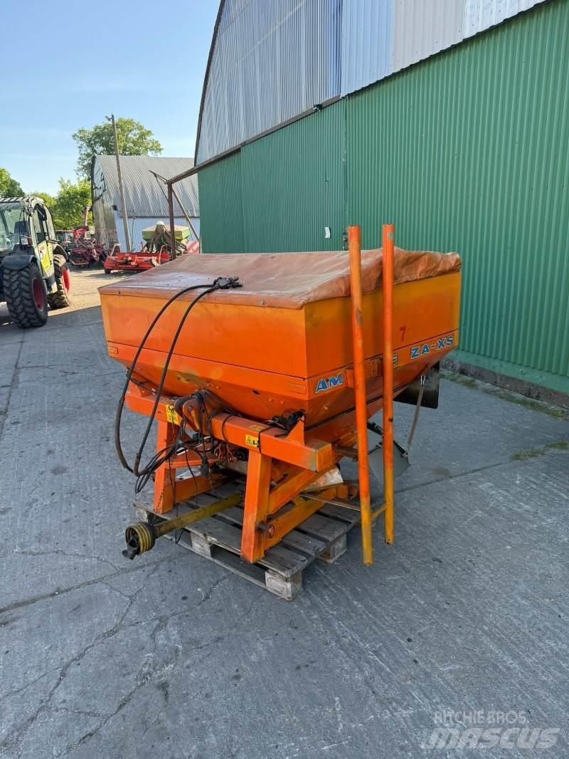Amazone ZA XS 602 Posýpače soli a piesku