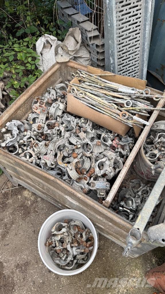  Rux Scaffolding Lešenárske zariadenie