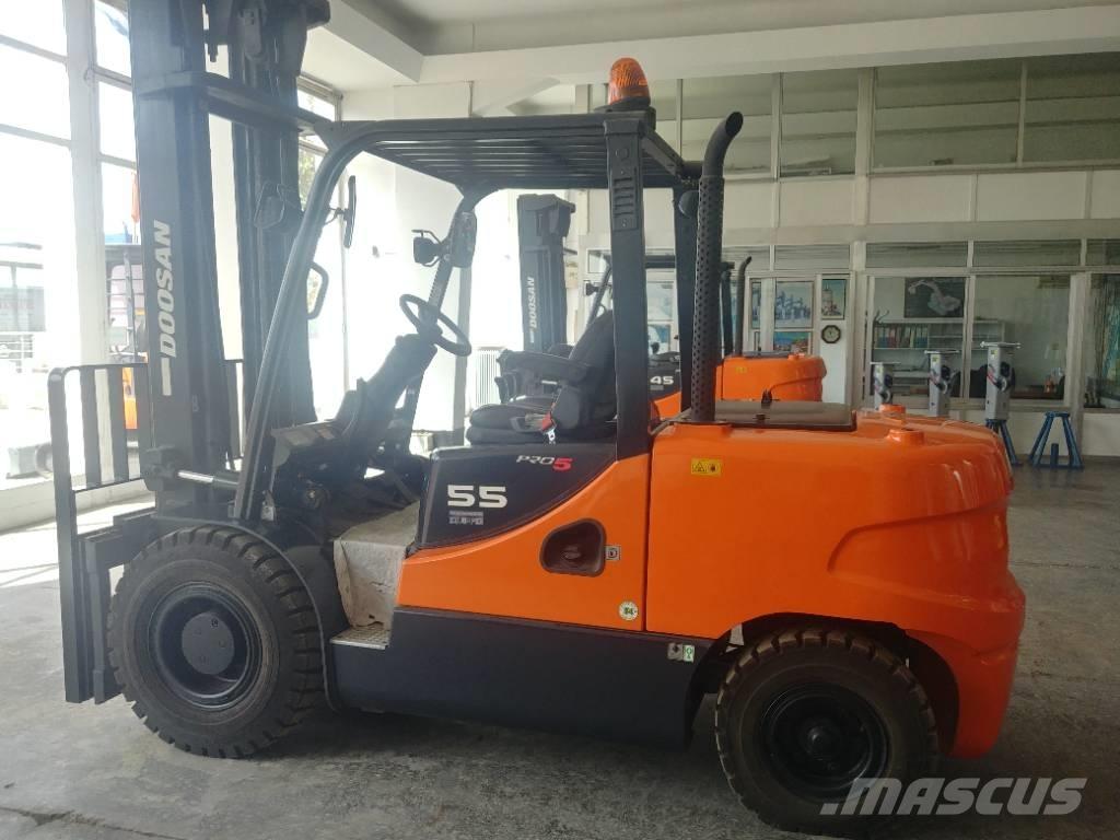 Doosan D55 SC-5 Dieselové vozíky