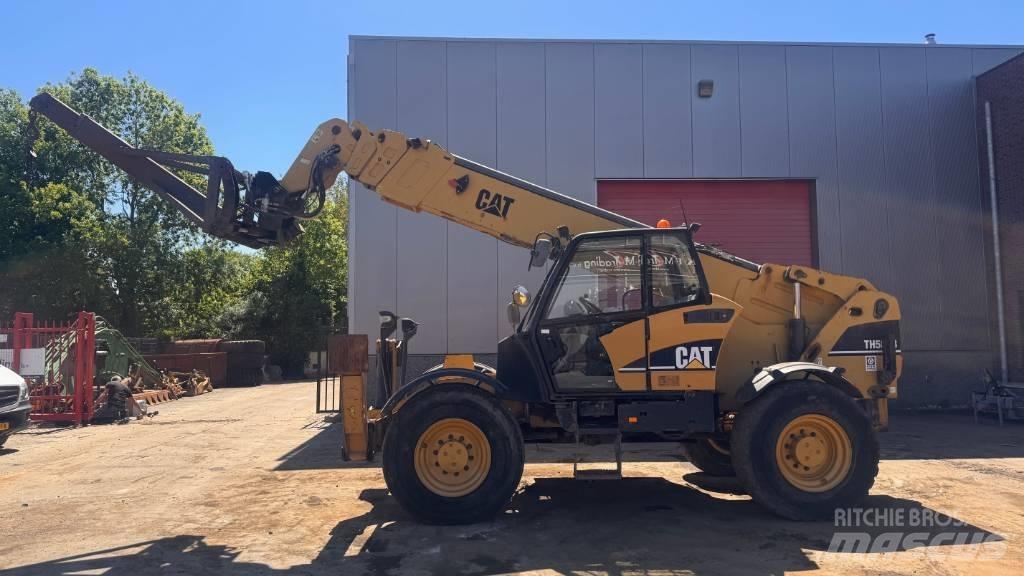 CAT TH 580 B Teleskopické manipulátory