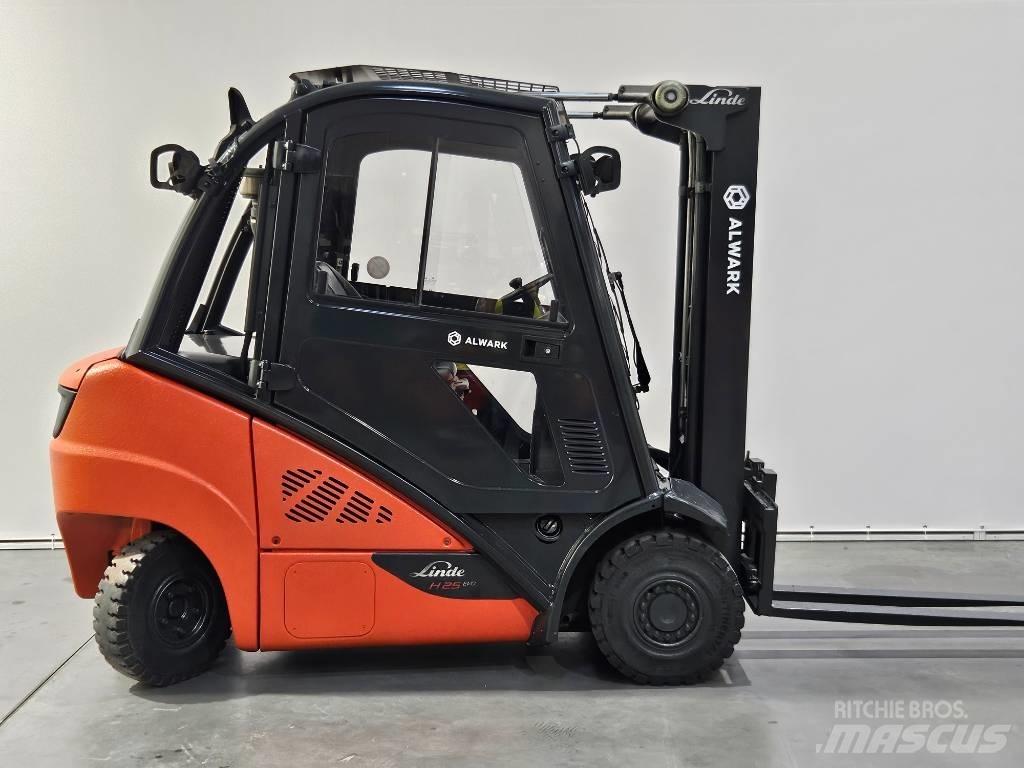 Linde H25D Dieselové vozíky