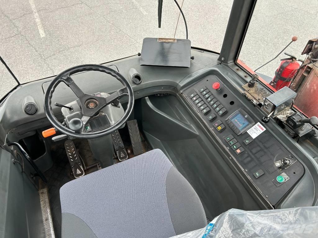 Kalmar TR618i Terminálový ťahač