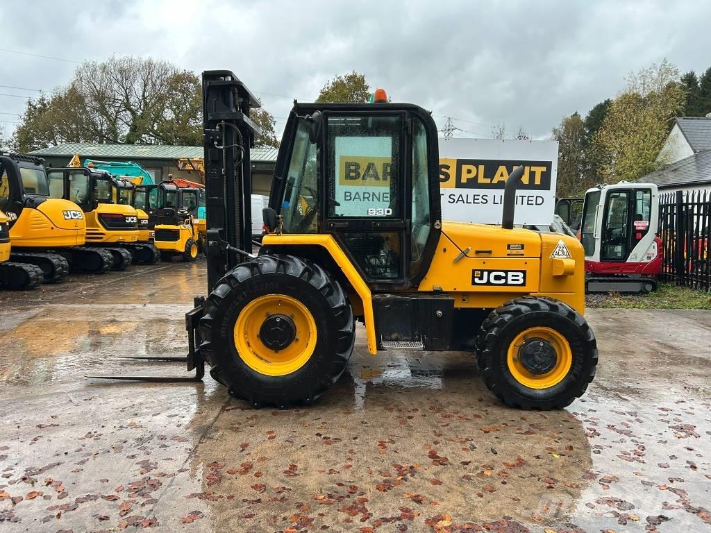 JCB 930 RTFL Terénne vysokozdvižné vozíky