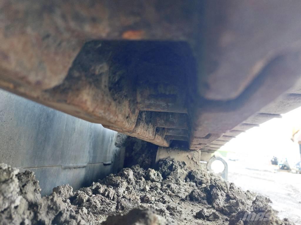 Terex M2100-3 Triedičky