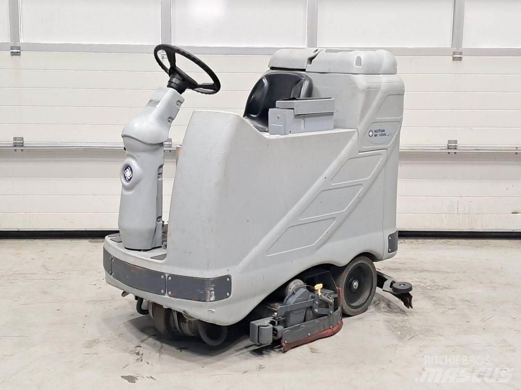 Nilfisk BR1050CS Vnútorné zametacie stroje