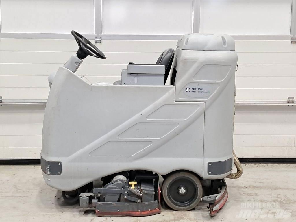 Nilfisk BR1050CS Vnútorné zametacie stroje