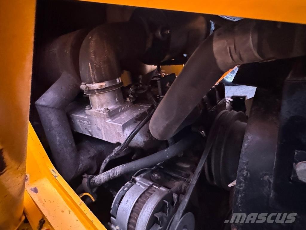 JCB 2 CX Airmaster Kolesové nakladače