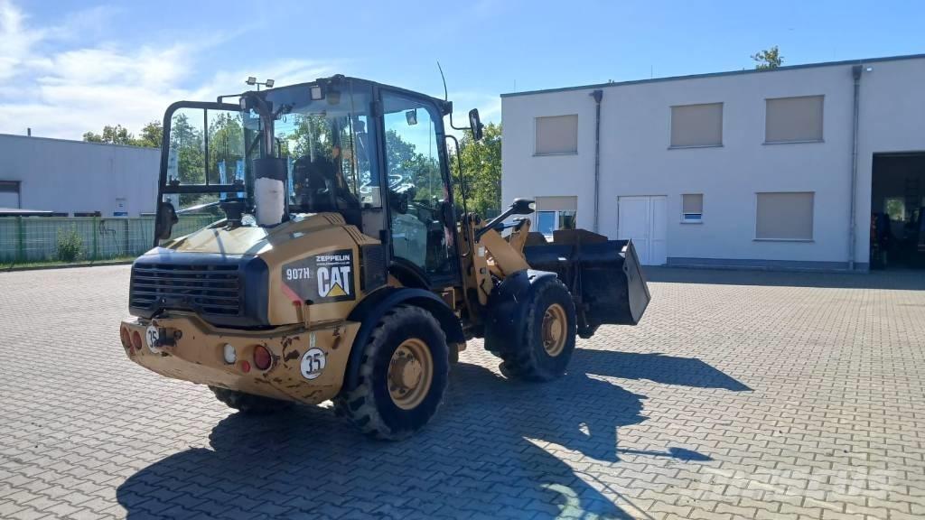 CAT 907 H 2 Kolesové nakladače
