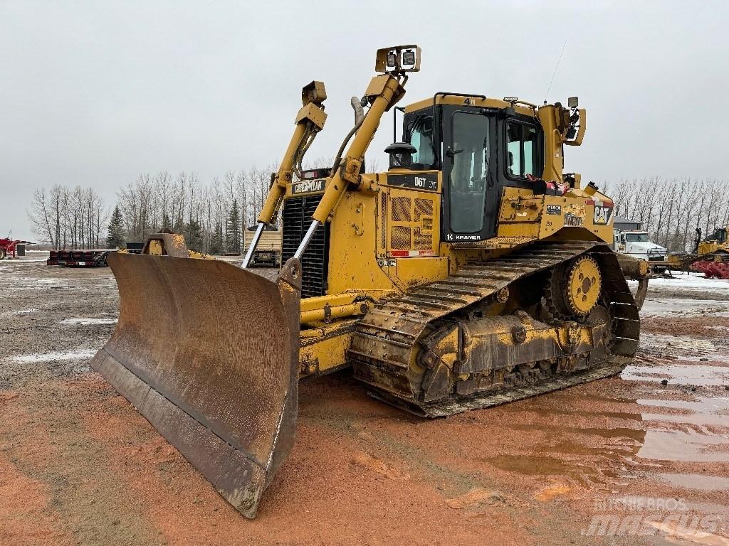 CAT D 6 T XW Pásové dozéry