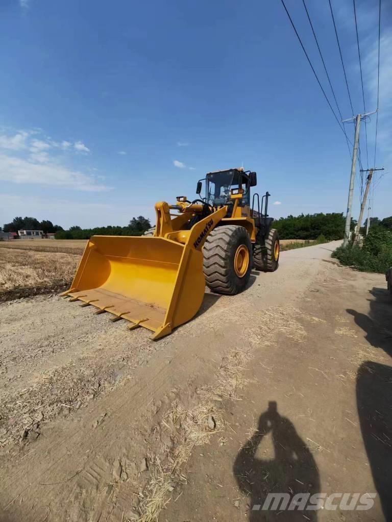 Komatsu WA 470-3 Kolesové nakladače