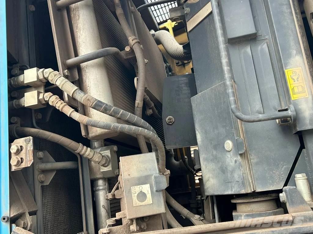 Komatsu WA470-7 Kolesové nakladače