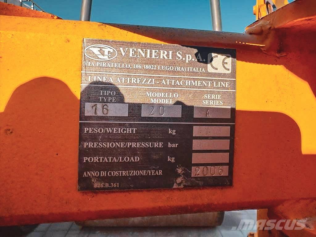 Venieri VL 10.23C Rýpadlo-nakladače