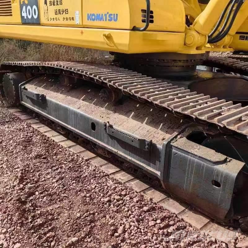 Komatsu PC 400 Pásové rýpadlá