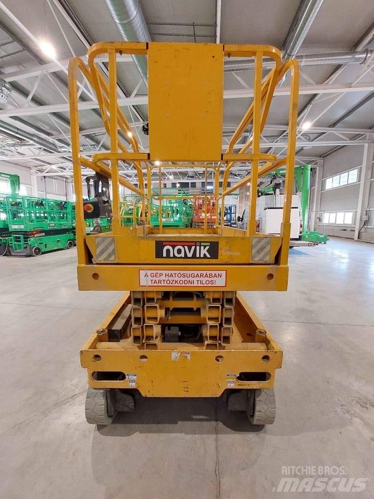 Haulotte Compact 10 Nožnicové zdvíhacie plošiny