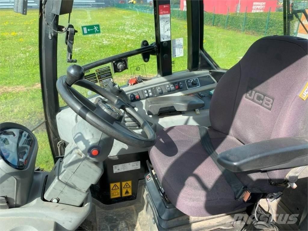 JCB TM 220 - 40 KM/H Teleskopické nakladače pre poľnohospodárstvo