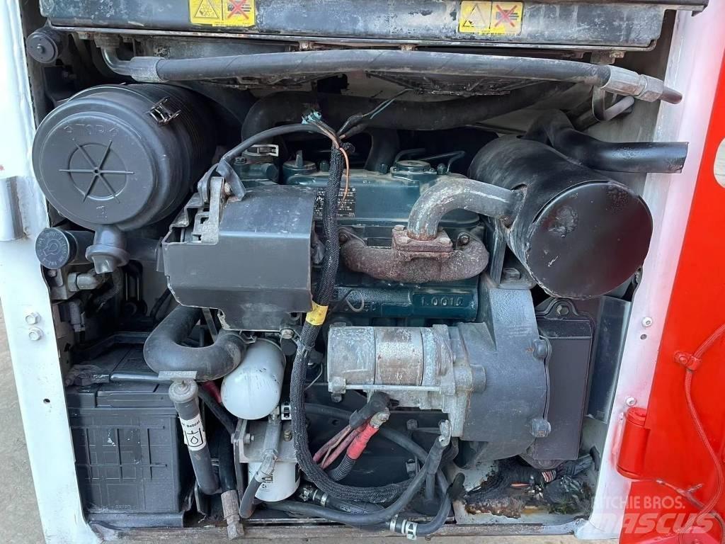 Bobcat S 70 Šmykom riadené nakladače
