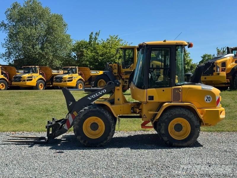 Volvo L 35 G Kolesové nakladače