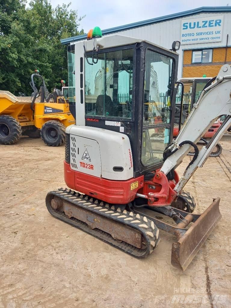 Takeuchi TB 23 R Mini rýpadlá < 7t