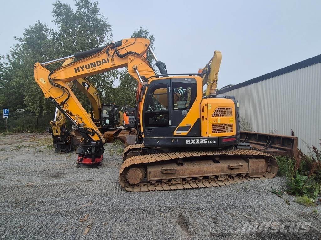 Hyundai HX 235 LCR Pásové rýpadlá