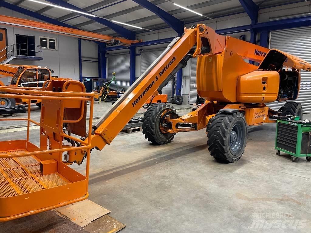 Genie Z 135/70 Kĺbové plošiny
