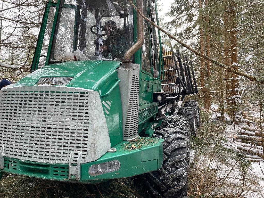 Gremo 750F Lesné traktory