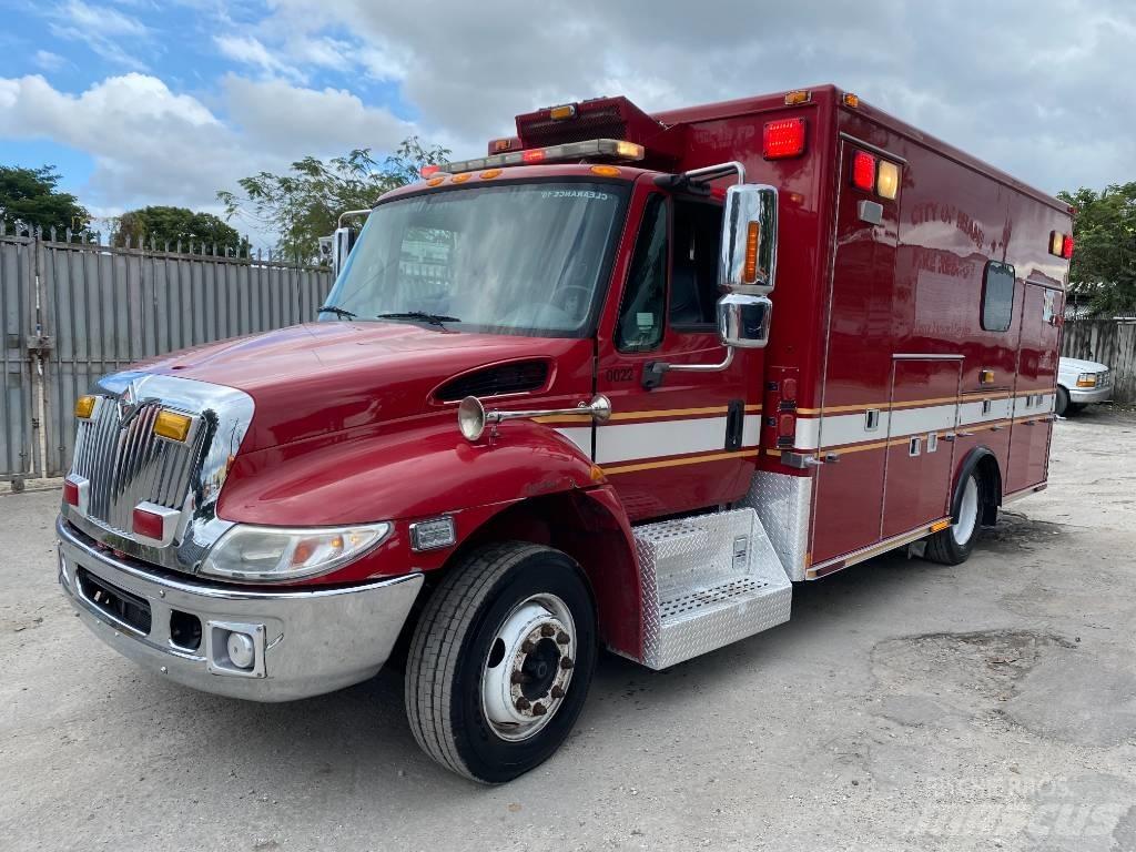 International 4300 Sanitky