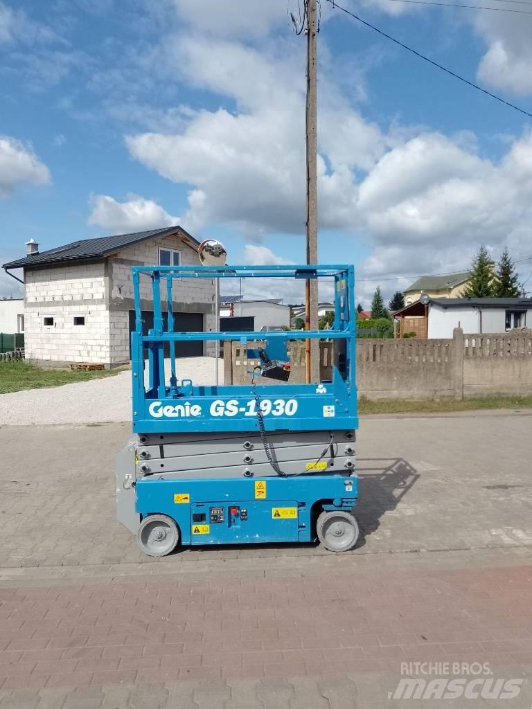 Genie GS 1930 Nožnicové zdvíhacie plošiny