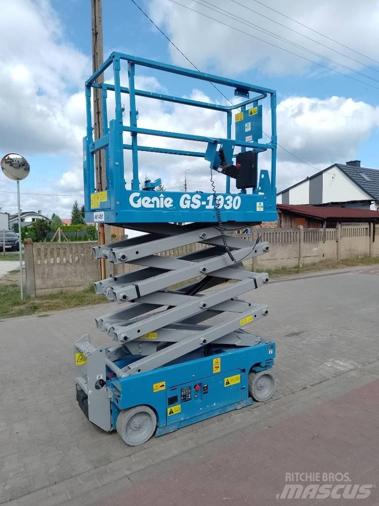 Genie GS 1930 Nožnicové zdvíhacie plošiny