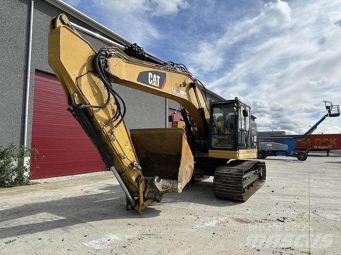 CAT 335FL Pásové rýpadlá