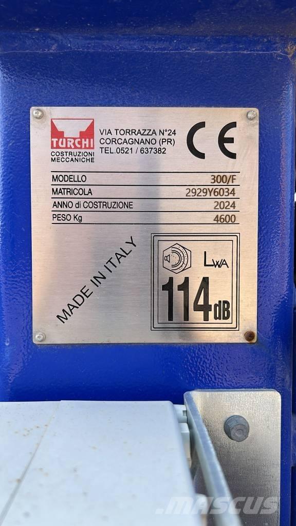  Turchi 300E Pilierovej žeriav