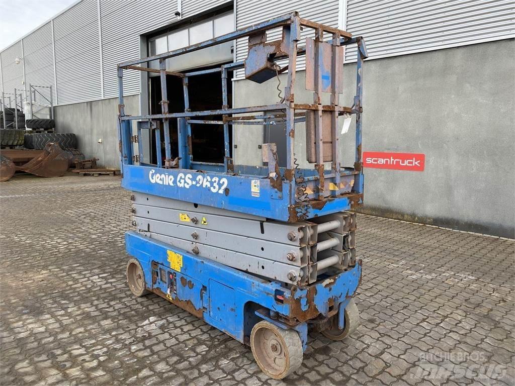Genie GS2632 Nožnicové zdvíhacie plošiny