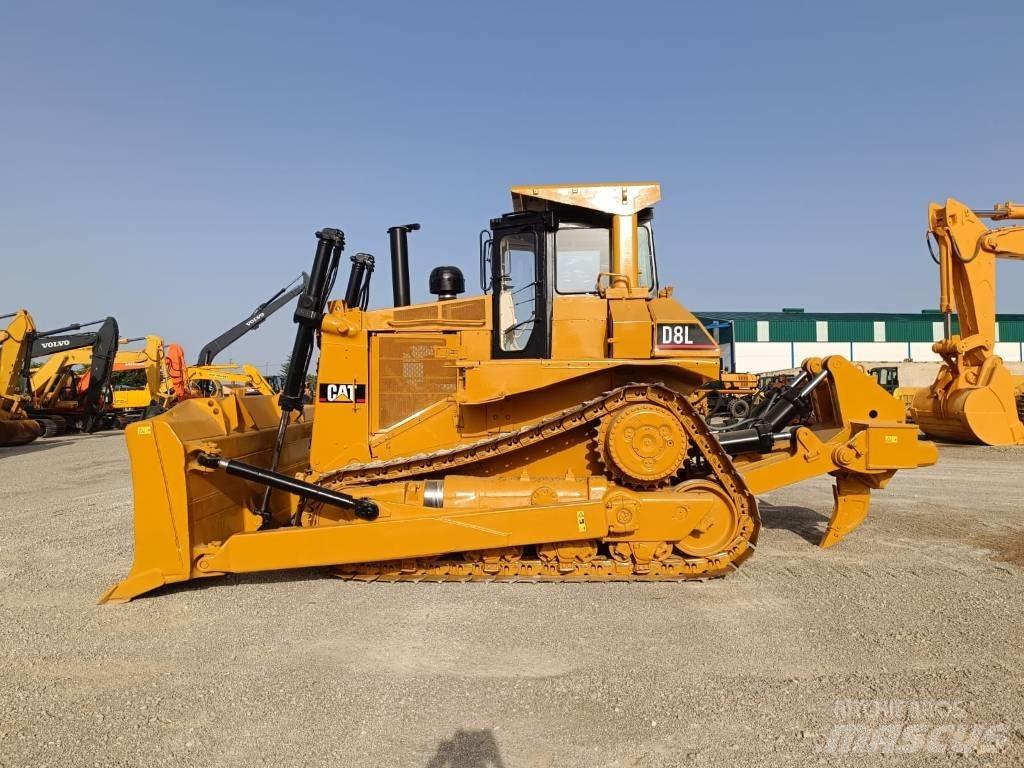 CAT D 8 L Pásové dozéry