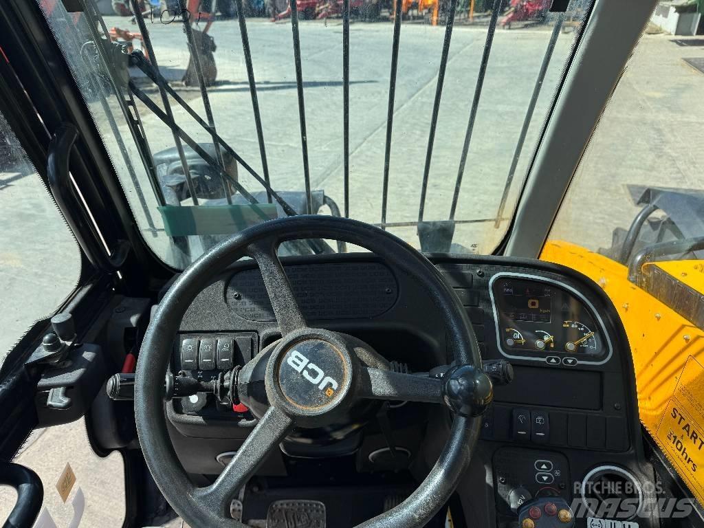 JCB 535-95 Teleskopické manipulátory