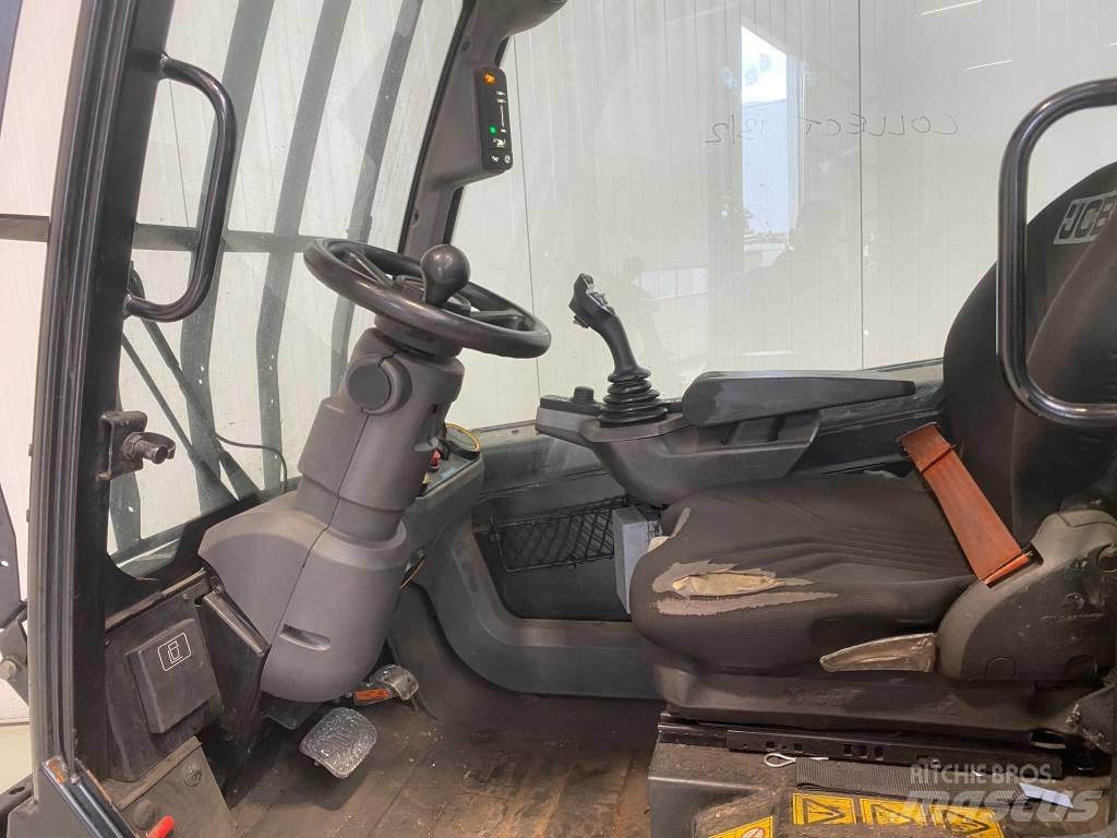 JCB TLT30-19E Akumulátorové vozíky
