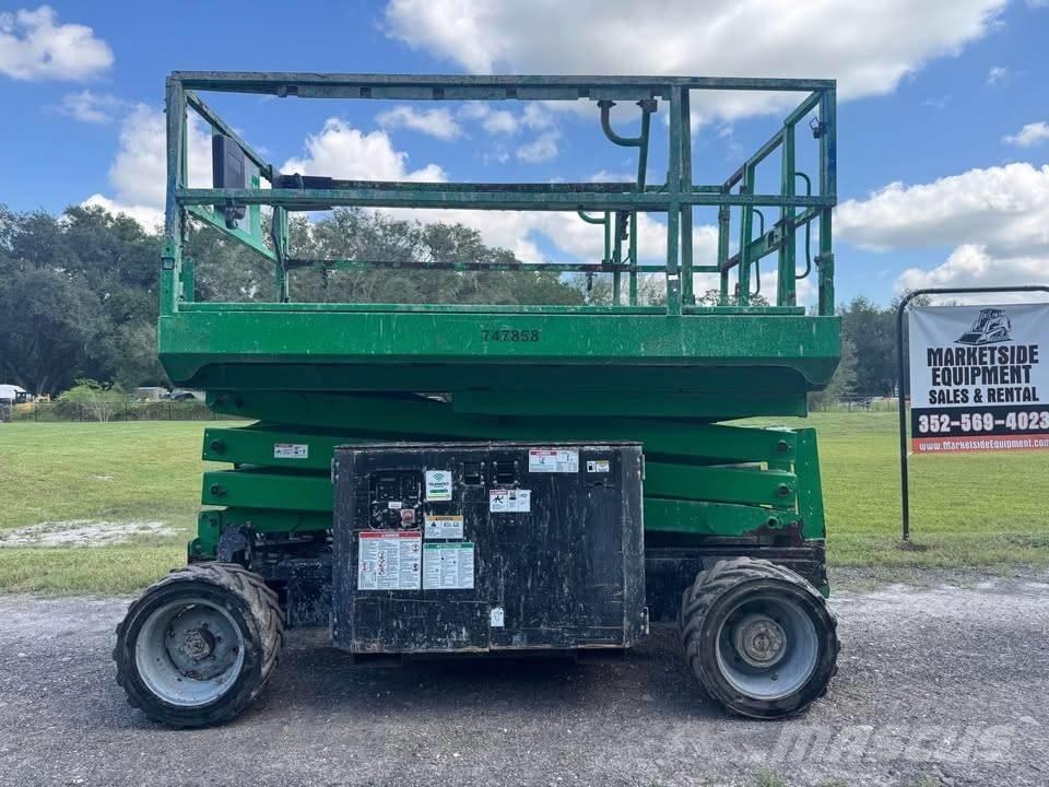Genie GS 2669 RT Nožnicové zdvíhacie plošiny